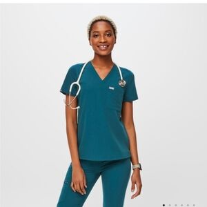 FIGS Catarina One-Pocket Scrub Top M